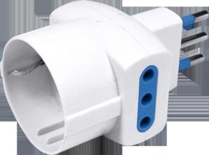 ADATTATORE CON 3 PRESE (2DA 10A+SCHUKO) CE37B